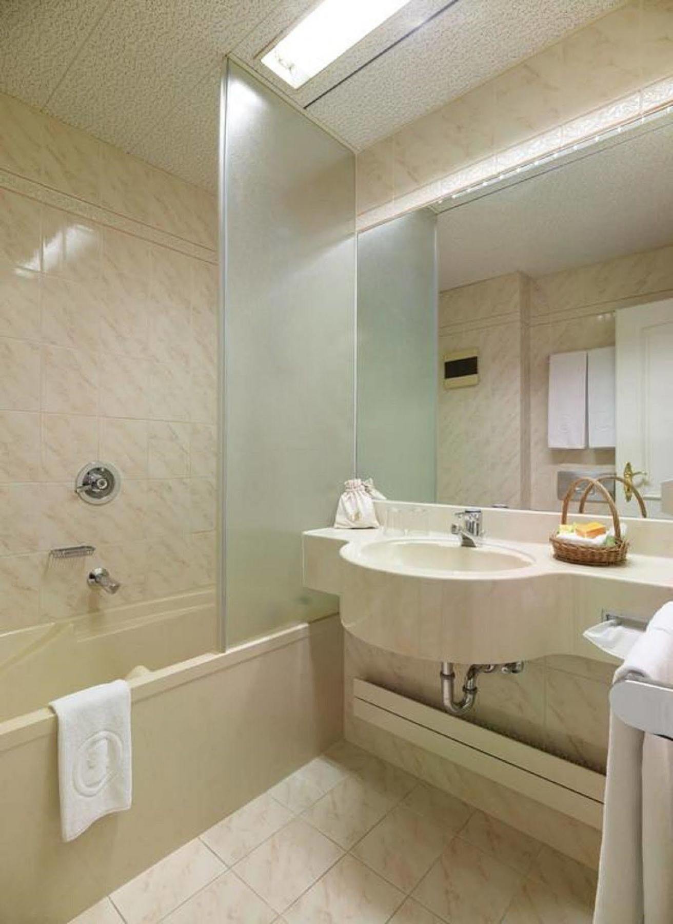 רורשאך Hotel Mozart מראה חיצוני תמונה